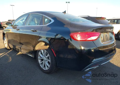 2015 Chrysler 200 C z USA, uszkodzony, nr VIN 1C3CCCCG8FN515536